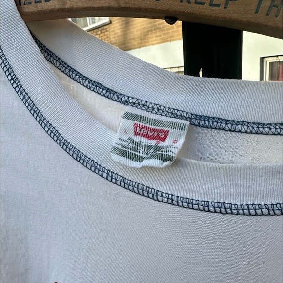 Vintage rare 90s y2k Levis Saddleman t shirt - Picture 3 of 5